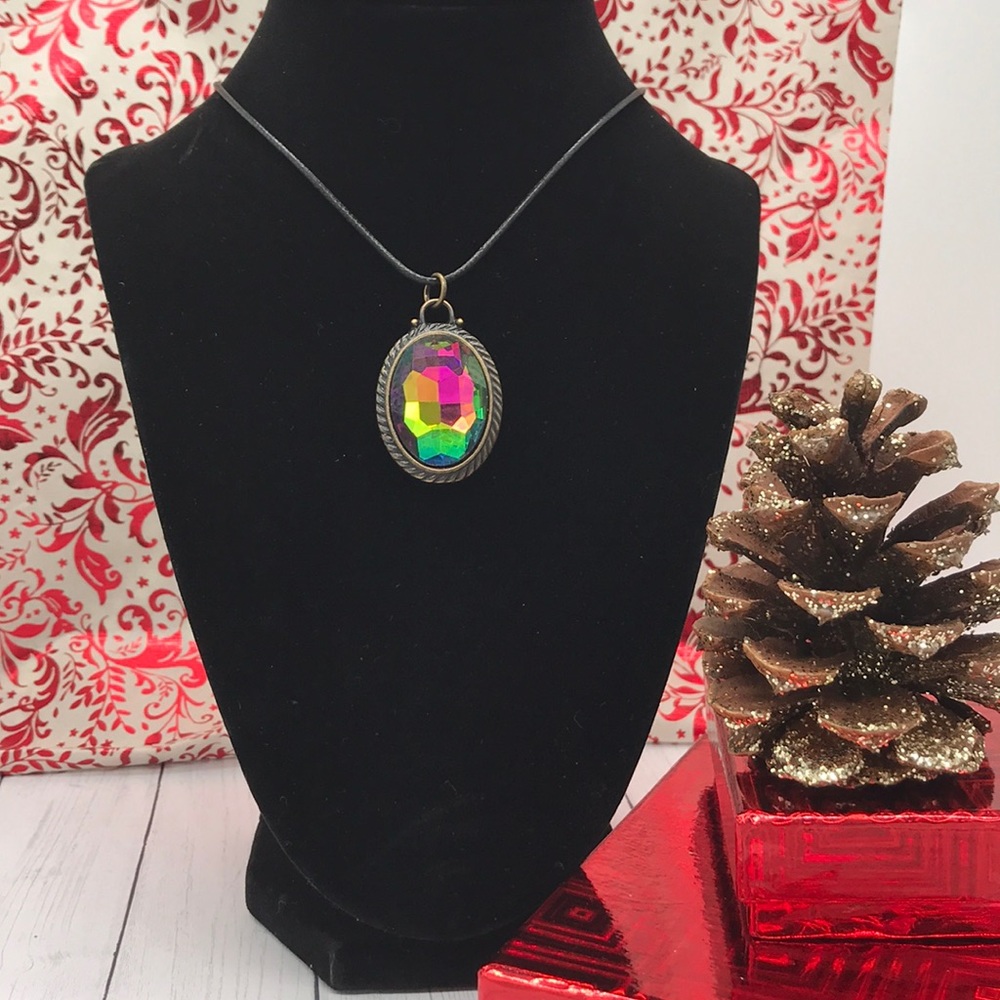 💖 Artisan Jewel Necklace 💖